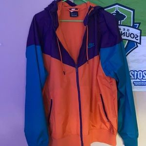 Nike wind breaker
